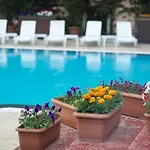 Bahira Suite Hotel